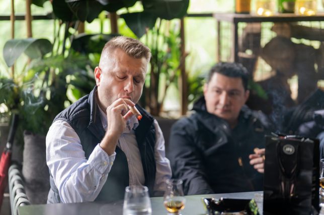 CIGAR EXTRAVAGANZA ROOM101 BUCHAREST