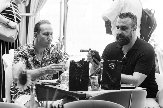 EVENIMENT J.C. NEWMAN - THE SMOKE RING SOCIAL CONSTANTA