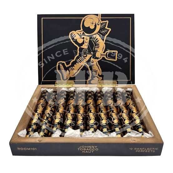 ROOM101 Johnny Tobacconaut Perfecto 6 x 56 (10)
