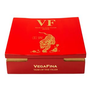 Vega Fina 2022 Year of the Tiger / Toro Extra (16)