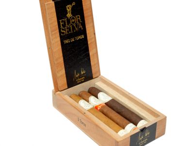 Flor de Selva Trio Toros Sampler 6 x 52 (3)